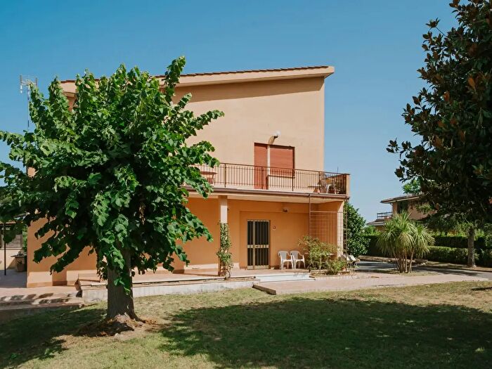 Appartamento quadrilocale in vendita in Via degli Olmi, Formello
