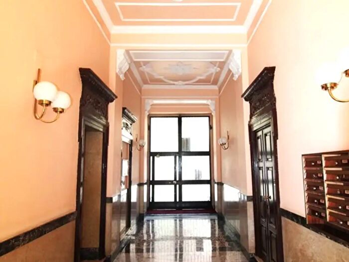 Appartamento bilocale in affitto in Via Rovereto, Milano