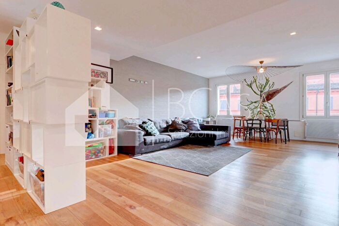 Appartamento quadrilocale in vendita in Corso Canalchiaro, Modena