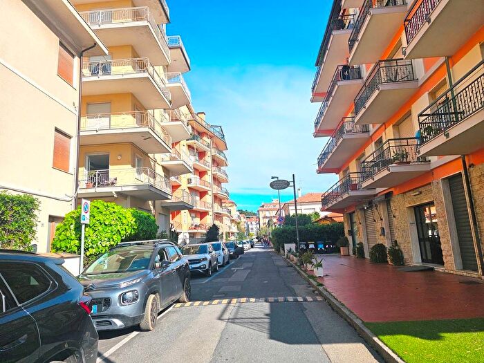 Appartamento bilocale in affitto in Via Sardegna, Centro, San Bartolomeo al Mare