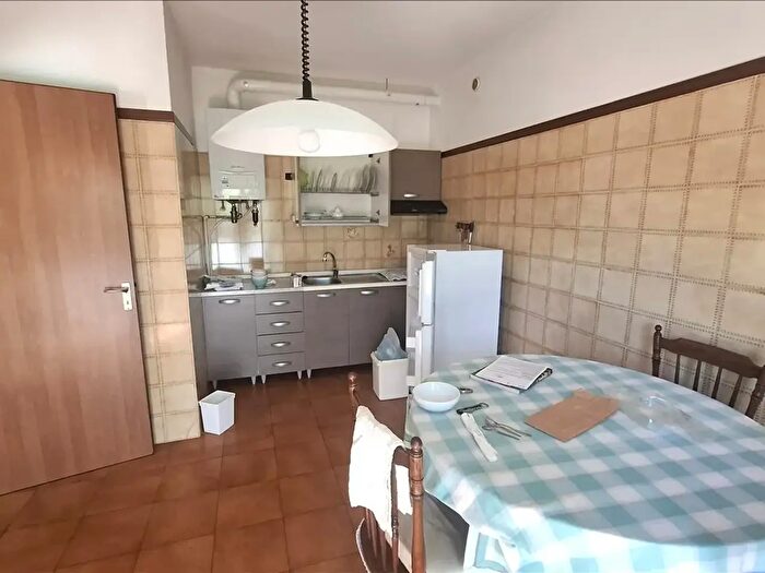 Appartamento trilocale in vendita in Agazzano