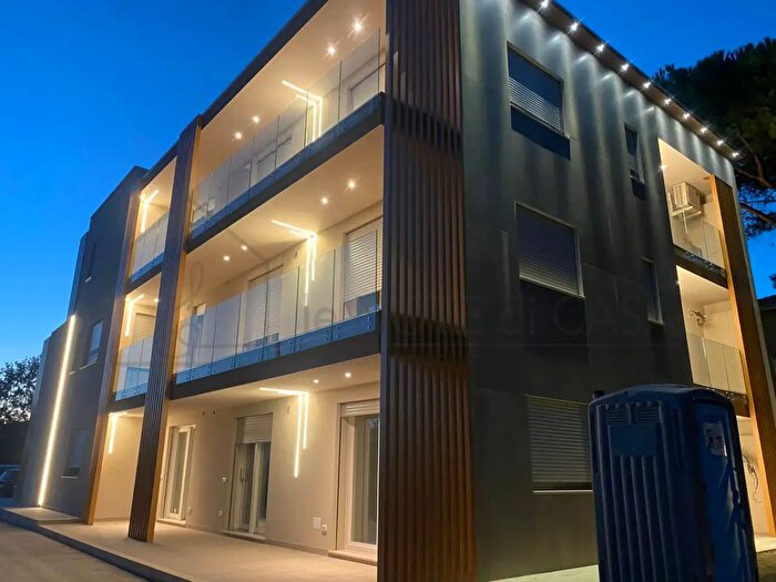 Appartamento quadrilocale in vendita in Via Caduti per La Libertà, Cervia