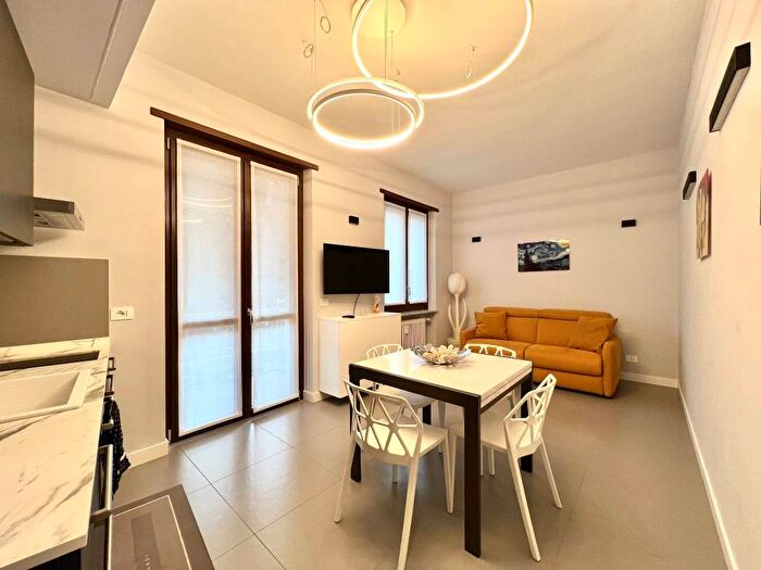 Appartamento bilocale in affitto in Via Gian Francesco Re, Parella, Torino