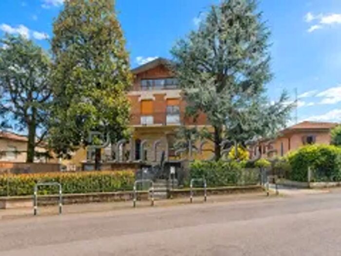 Casa con 6 locali in vendita in Via Paduli, Rubiera