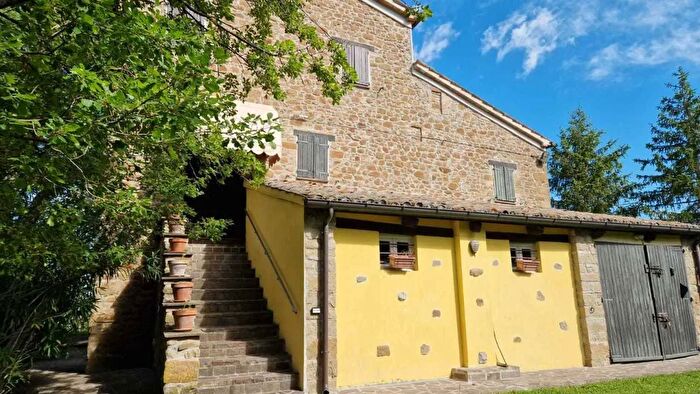 Casa trilocale in vendita in San Leo Rn, San Leo