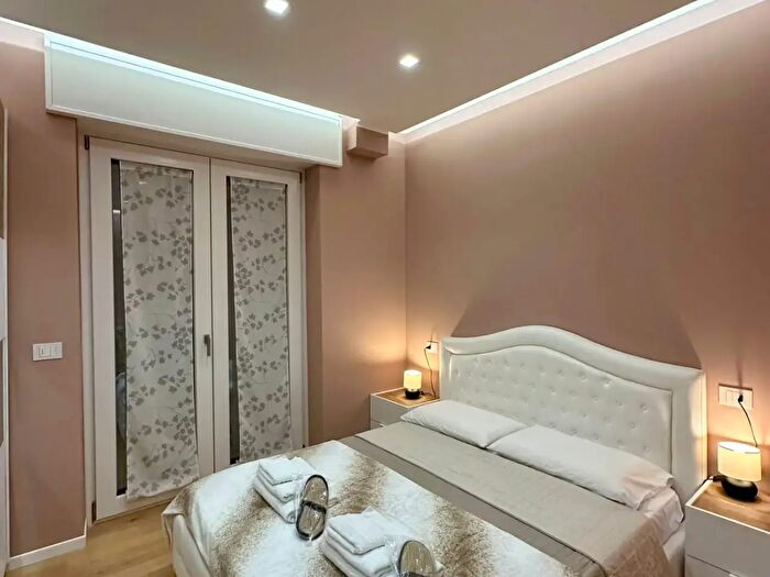 Appartamento monolocale in affitto in Via Cardinale Mezzofanti, Milano