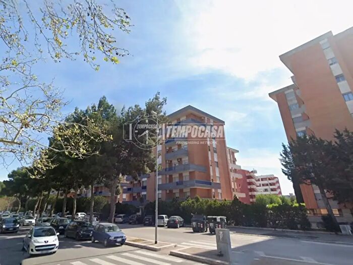 Appartamento quadrilocale in vendita in Via Silvio Pellico, Foggia