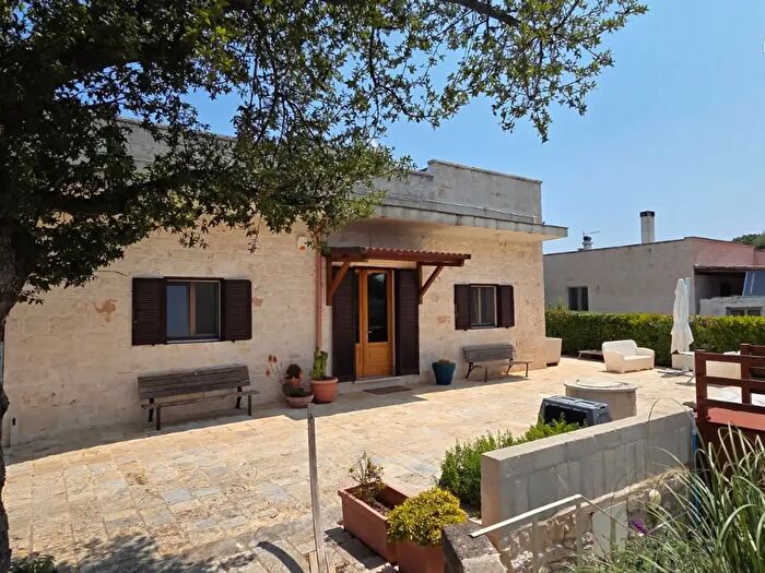 Casa con 5 locali in vendita in Contrada Capitolo, Cisternino