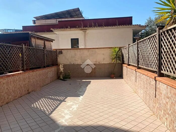 Appartamento quadrilocale in vendita in Via Gaetano Dublino, Acerra