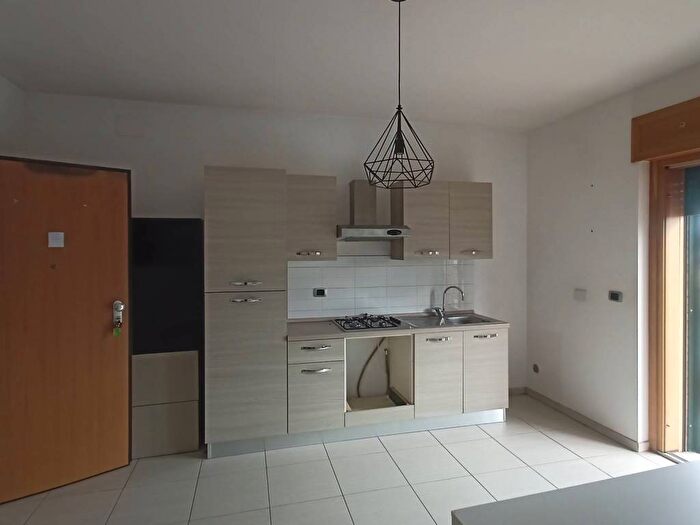 Appartamento bilocale in affitto in Via Roberto Paribeni, Anagnina, Roma