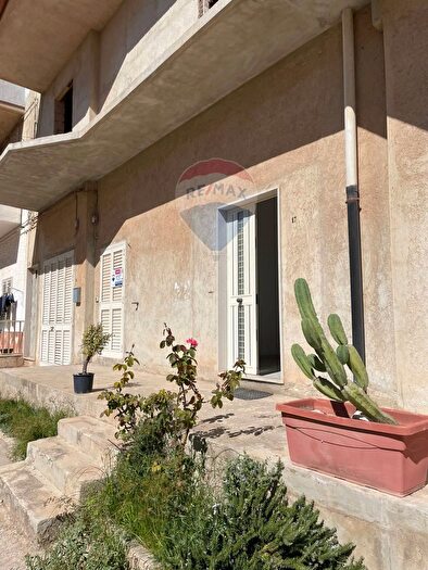 Casa quadrilocale in vendita in Scicli