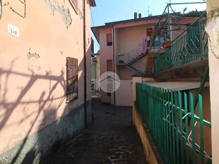 Appartamento trilocale in vendita in Via Borello, Cesena