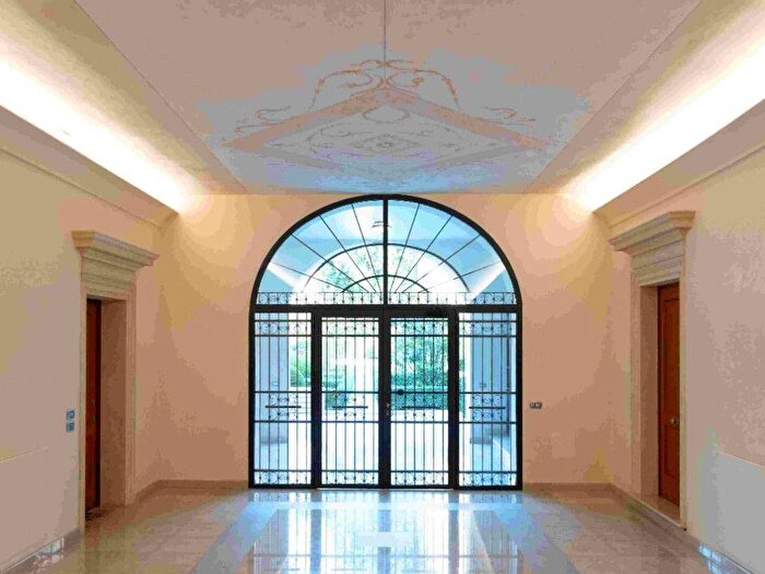 Appartamento trilocale in affitto in Piazza Eremitani, Santa Sofia Altinate, Padova