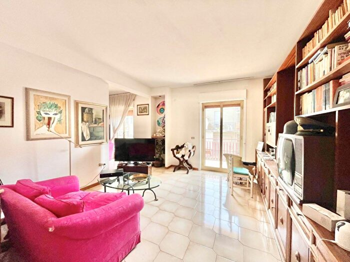 Appartamento con 5 locali in vendita in Peschiera, Padova