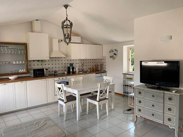 Casa quadrilocale in affitto in Via Roma Capitale, Lido di Camaiore, Camaiore