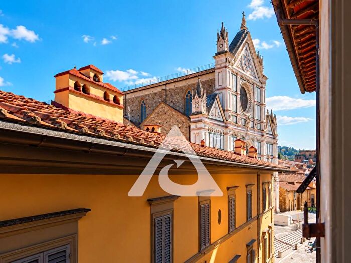 Appartamento quadrilocale in affitto in Via dei Pepi, Santa Croce, Firenze