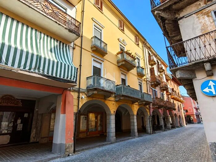 Appartamento quadrilocale in vendita in Corso Vercelli, Gattinara