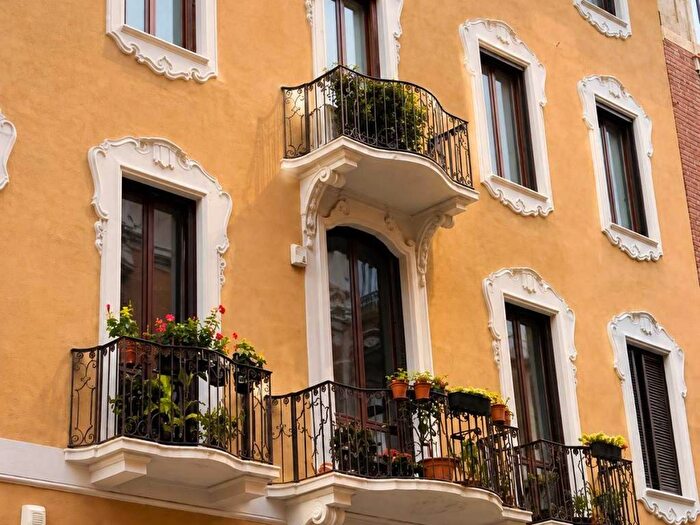 Appartamento bilocale in affitto in via Quadronno, Quadronno Crocetta, Milano