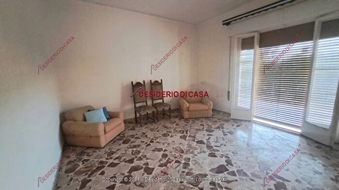 Appartamento trilocale in vendita in Piazza Castelforte Palermo, Palermo