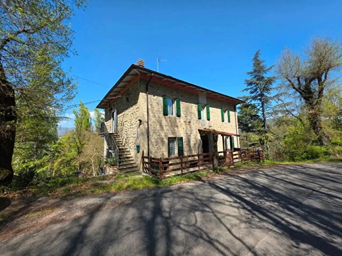 Casa con 5 locali in vendita in Via Carviano, Grizzana Morandi