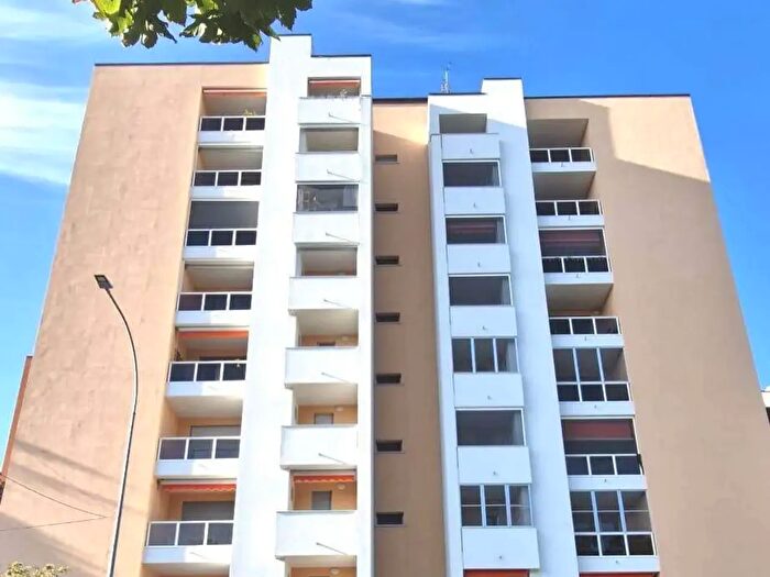 Appartamento quadrilocale in vendita in Sporting Mirasole, Opera