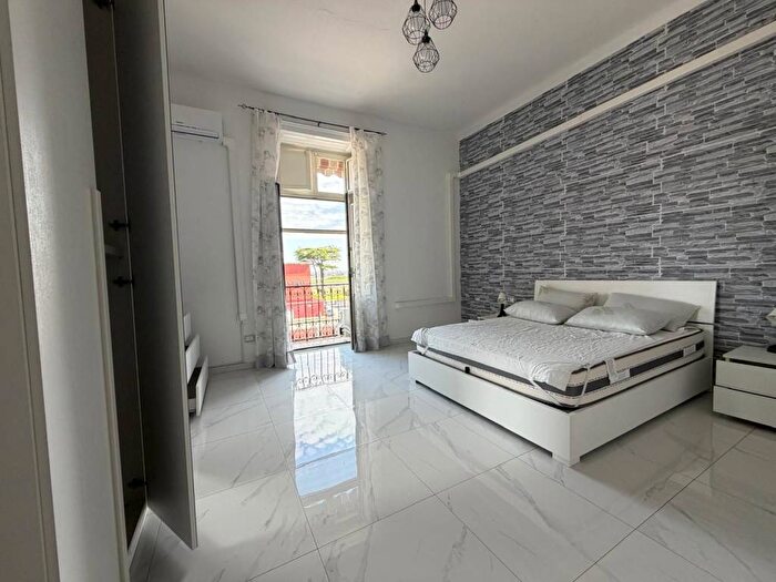 Appartamento bilocale in affitto in Via Francesco De Pinedo, Capodichino, Napoli