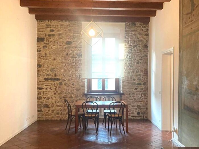 Appartamento con 5 locali in affitto in Piazza del Duomo, Duomo Aquileia, Udine