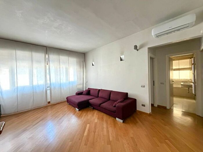Appartamento quadrilocale in affitto in Via Faentina, Le Cure, Firenze