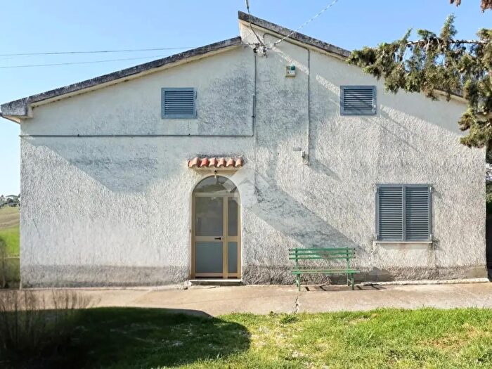 Casa quadrilocale in vendita in Via Santa Lucia, SantEusanio Del Sangro