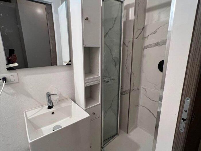 Appartamento monolocale in affitto in Via Mascherella, Centro Storico, Modena