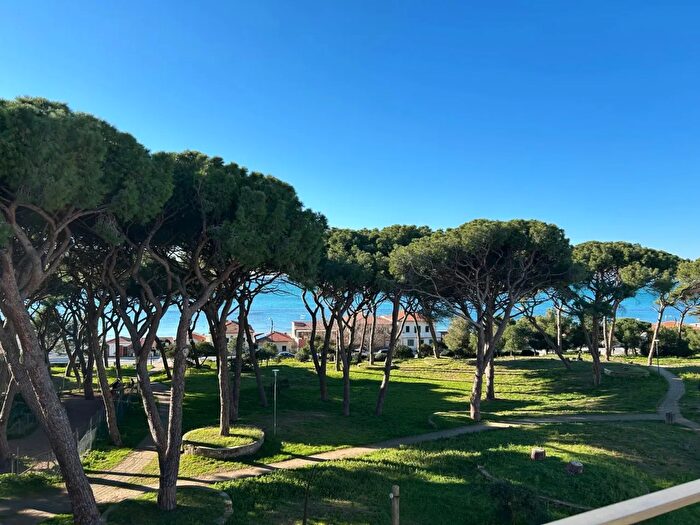 Appartamento trilocale in affitto in Via Toscanini, Follonica