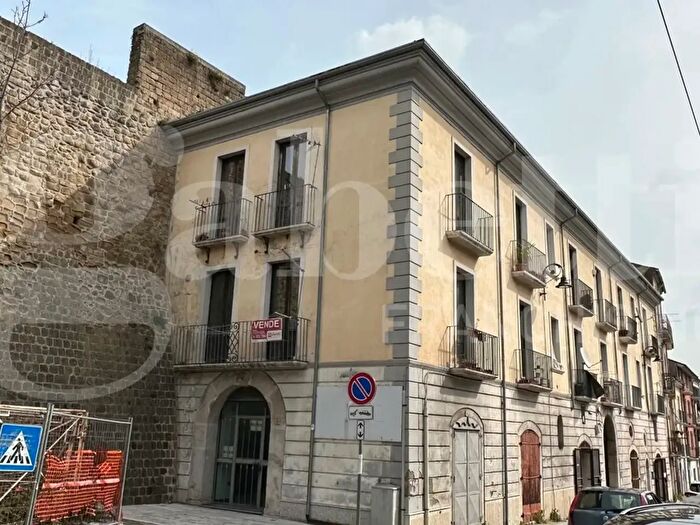 Appartamento trilocale in vendita in Corso Umberto I, Avellino