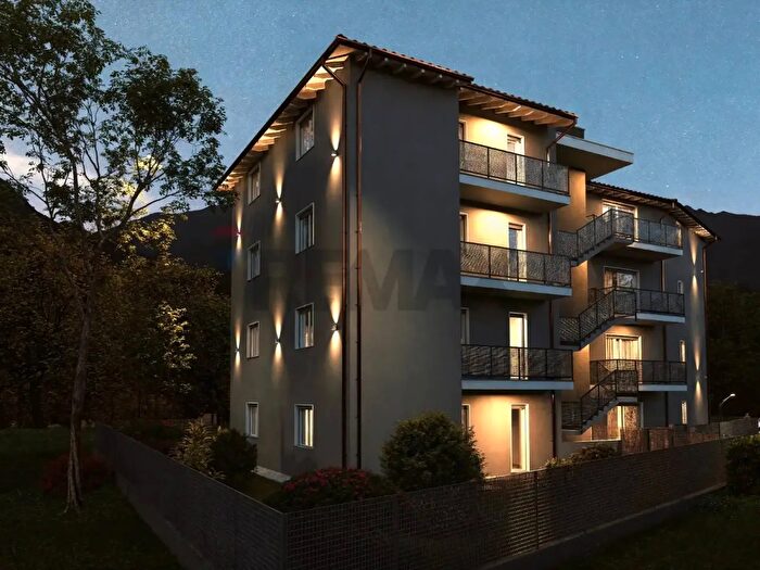 Appartamento trilocale in vendita in Corso Sempione, Gravellona Toce