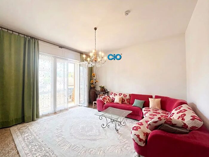 Appartamento con 5 locali in vendita in San Benedetto Val Di Sambro