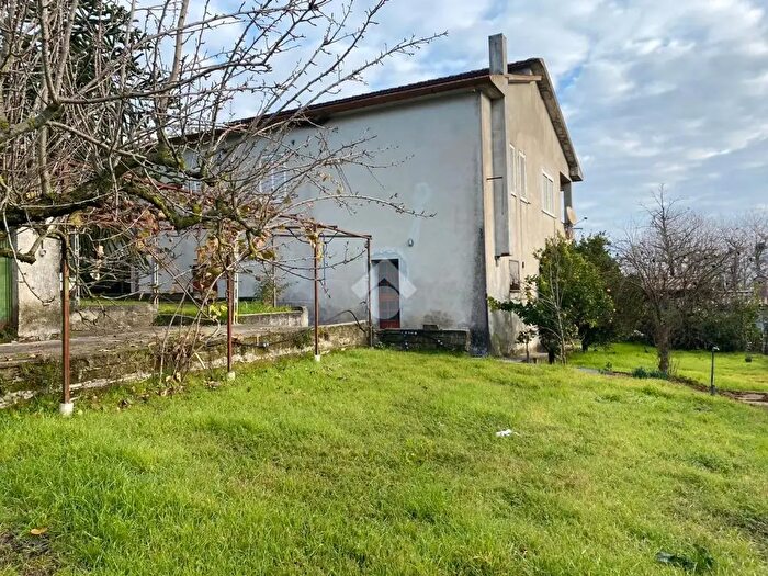 Casa con 5 locali in vendita in Viale Europa, Artena