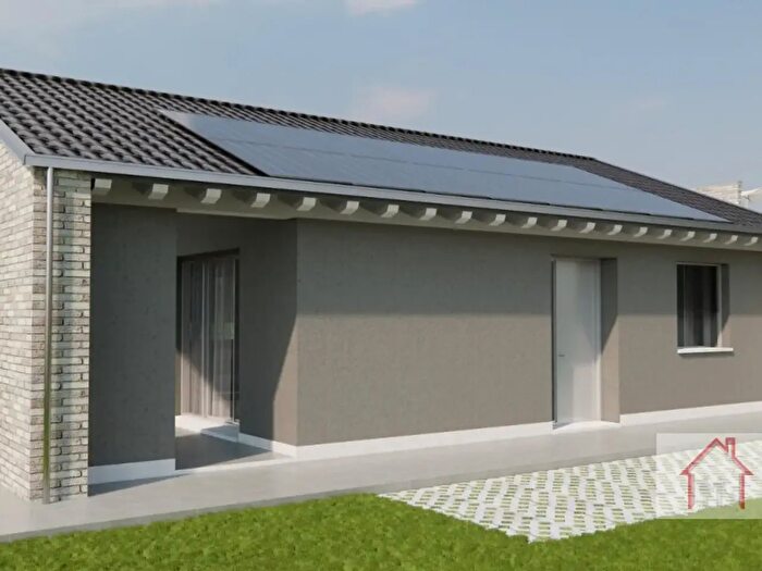 Casa trilocale in vendita in Via Nogariole, Giavera Del Montello