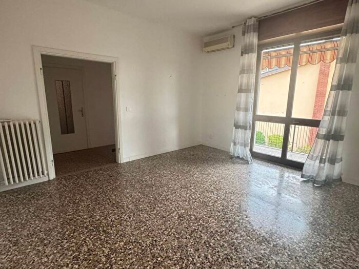 Appartamento quadrilocale in affitto in Via Francesco Sanson, Panoramica, Brescia
