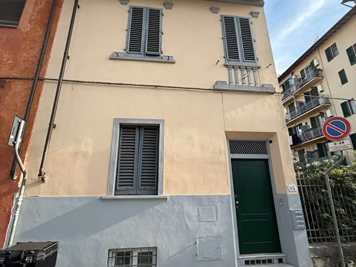 Appartamento bilocale in vendita in Via Villamagna, Firenze