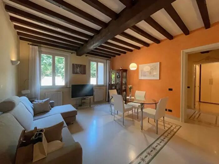 Appartamento quadrilocale in vendita in Corso Adriano, Modena
