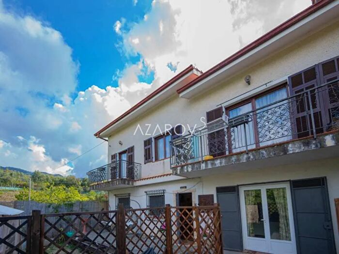 Casa quadrilocale in vendita in Soldano