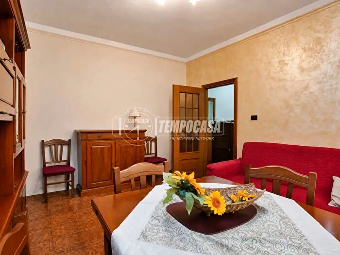 Appartamento quadrilocale in vendita in Via Udine, Vercelli