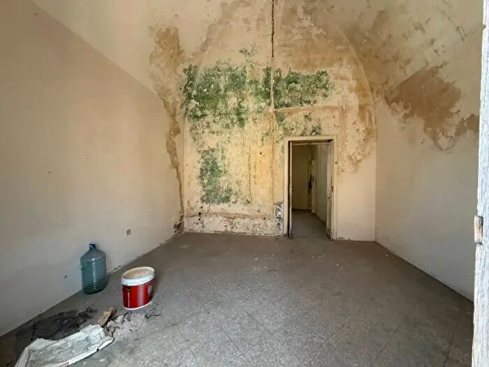 Casa con 6 locali in vendita in Bari