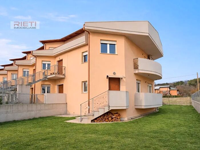 Casa con 5 locali in vendita in Via Giovanni Marconicchio, Rieti