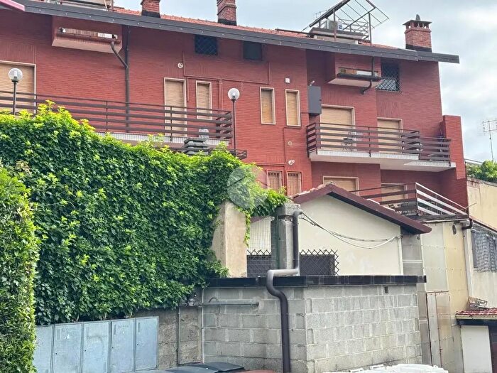 Appartamento bilocale in vendita in Via Freinetto, Coazze