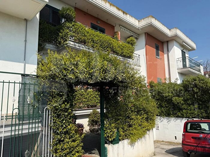 Casa con 5 locali in vendita in San Giacomo Degli Schiavoni