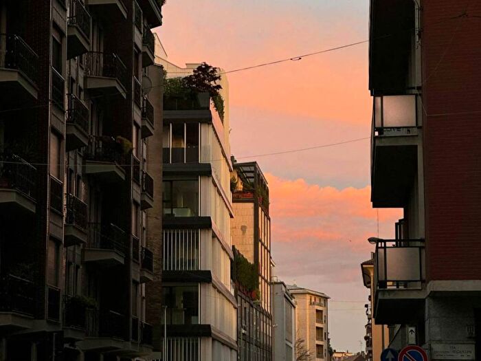Appartamento trilocale in affitto in Via Alessandro Manzoni, Centro Storico, Monza