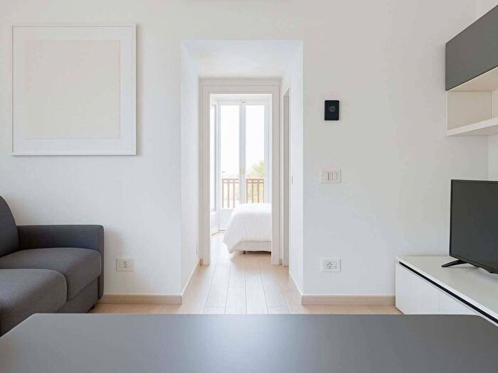 Appartamento bilocale in affitto in Via Raffaele Lambruschini, Bovisa, Milano