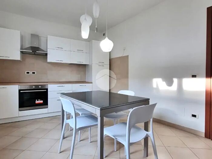 Appartamento trilocale in affitto in Via XX Settembre, Rondissone
