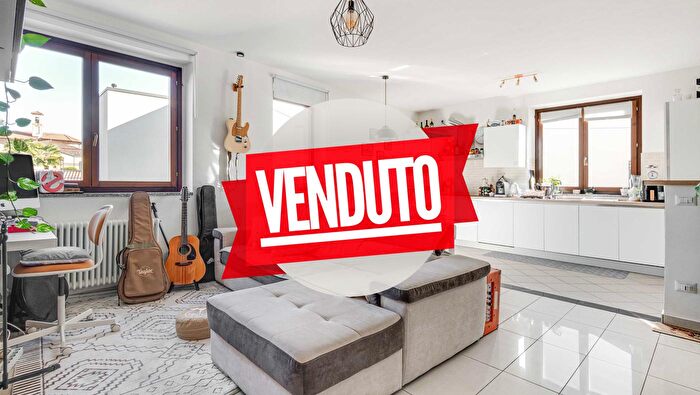 Appartamento bilocale in vendita in Via Cristoforo Colombo, Fenegro