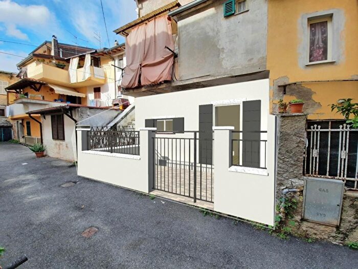 Appartamento quadrilocale in vendita in Massa